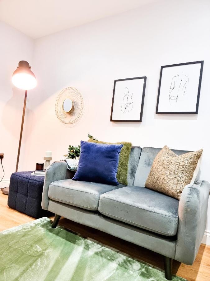 Appartement Gorgeous Newly Renovated 2 Double Bed Flat à Swansea Extérieur photo