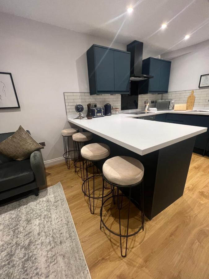 Appartement Gorgeous Newly Renovated 2 Double Bed Flat à Swansea Extérieur photo